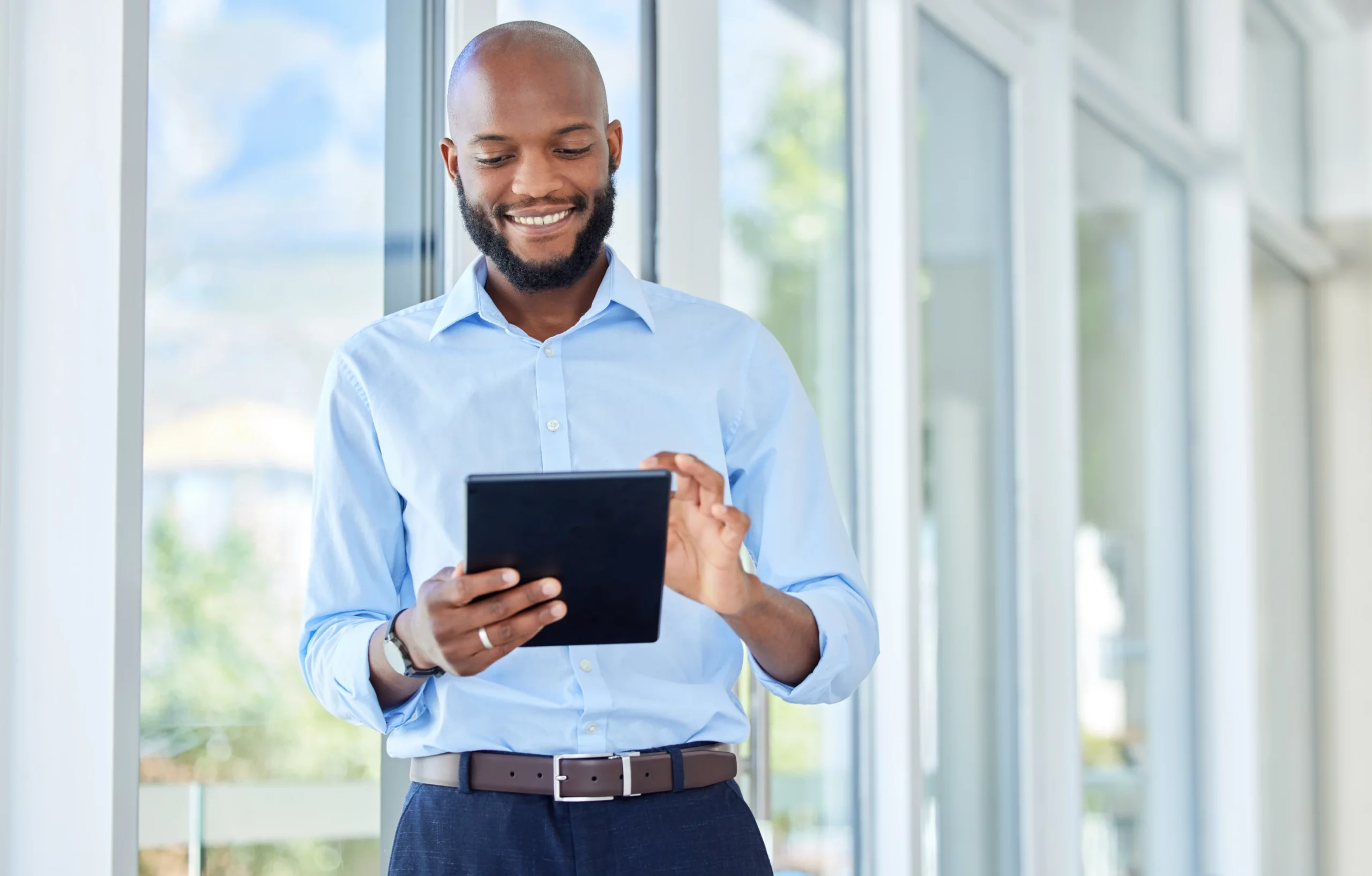 Imagem de destaque para artigo sobre minuta de contrato no Blog Assinei (Créditos da imagem: Shutterstock)